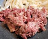牛肉と玉ねぎすき焼き風炒め🍚作り方3写真