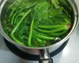 ほうれん草と卵のスープ作り方1写真