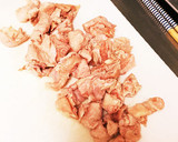 ご飯がすすむ！もやしと鶏皮の甘辛味♡作り方2写真