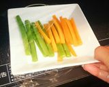 揚げないヘルシー✾鶏胸肉のロールフライ作り方3写真