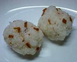 やっぱり美味しい♪肉巻きおにぎり作り方1写真