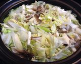 豚なんこつで作るみそ味の鍋作り方3写真
