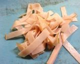 パン耳を使ったなんちゃってピザ★作り方2写真