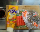 簡単！舞茸カニカマガリバタめんつゆソテー作り方1写真