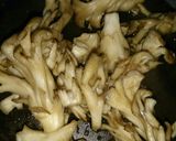 シャキシャキ舞茸チーズトースト♪作り方1写真