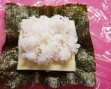 ✿ミニサイズ可愛いうさぎデコおにぎらず✿作り方4写真