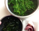 菜の花。蛸とシラス・若布の芥子酢味噌和え作り方1写真