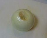 丸ごと玉ねぎのコンソメ煮作り方1写真