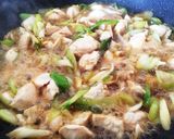 水菜たっぷり長ネギで作る親子丼作り方2写真