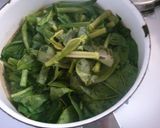 朝食に♪　簡単　ほうれん草 豆腐の味噌汁作り方3写真