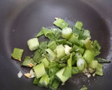 唐揚げとキャベツのねぎ塩にんにく炒め作り方4写真