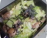 簡単✩鶏もも肉とキャベツの塩こんぶ炒め作り方3写真