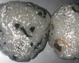 お茶にした後の桜の葉の塩漬けおにぎり作り方3写真