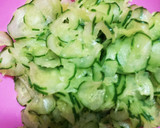 きゅうりと魚肉ソーセージのマヨあえ作り方3写真