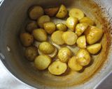コロコロ新じゃがの甘辛揚げ煮作り方4写真