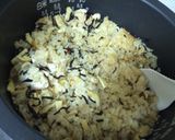 余った煮汁で炊き込み握り飯作り方2写真