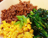 しっとりそぼろのお手軽♪三色丼作り方6写真