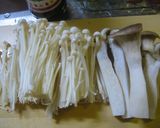 しょうゆ系ドレッシング＋バターでソース♪作り方1写真