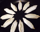 手作り餃子の皮を丸くモチモチに作るコツ作り方15写真