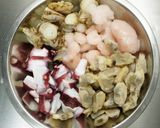 魚貝の旨みたっぷりヘルシースープパスタ♡作り方1写真