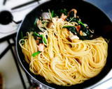 生鮭♡しめじとほうれん草の和風醤油パスタ作り方6写真