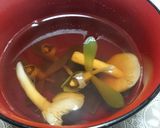春蘭とシモフリシメジのお吸い物（絶品）作り方8写真