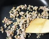 一人ご飯★肉まんの具でオムライス作り方1写真