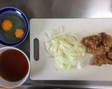 フライパンで作るカツ丼風 鳥のから揚げ丼作り方1写真