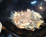 市販の味噌ラーメンをパワーアップ作り方4写真