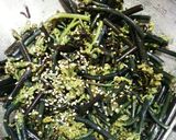 簡単すぎる！わらびの塩昆布あえ作り方2写真
