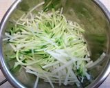 大根と胡瓜の塩りんごマヨサラダ✿作り方1写真