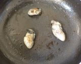 牡蠣甘煮流用・2日目簡単炒めのレタス乗せ作り方9写真