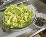 豚肉とキャベツの塩昆布マリネ作り方1写真
