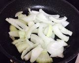 簡単！フライパンで豚肉と玉ねぎ蒸ししゃぶ作り方2写真