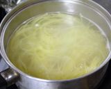 ベーコンと玉ねぎのトマトソースパスタ作り方2写真