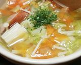 鶏ガラで。具だくさん野菜スープ作り方3写真