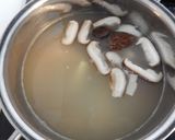 葉わさびと筍の鶏団子スープ作り方6写真