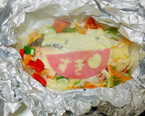 デコ♡鮭と新玉ねぎのチーズ ホイル焼き作り方13写真