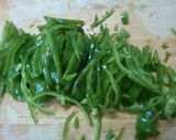 簡単！セロリと　玉ねぎ　卵のケチャップ煮作り方1写真
