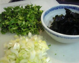 大根の葉とわかめの揚げ玉ご飯作り方1写真