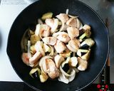 鶏胸肉となすのピリ辛炒め☆作り方7写真