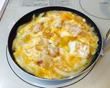 とろふわ！めんつゆを使った基本の親子丼作り方7写真