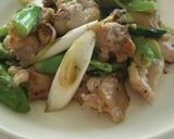 アボカドと鶏肉の塩麹炒め作り方6写真