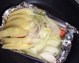 シャケと新玉ねぎのホイル焼き作り方1写真