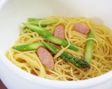 お鍋１つで♫アスパラとウィンナーのパスタ作り方3写真