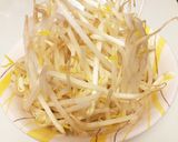 レンジで簡単✩もやしの特製ラー油おつまみ作り方1写真