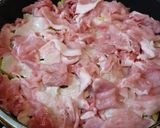 豚肉と春キャベツ＆新タマネギの酒蒸し作り方7写真
