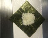 たまごと鶏そぼろのおにぎらず作り方3写真