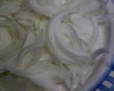 新玉ねぎをひき肉ドレッシングで作り方4写真