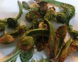 コゴミの昆布茶入りマヨネーズかけ簡単作り方1写真